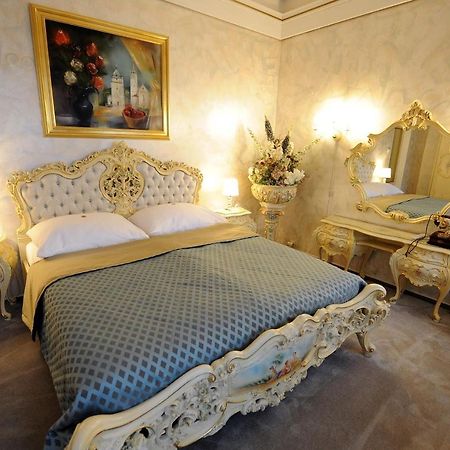 טפליצה Hotel Prince De Ligne מראה חיצוני תמונה