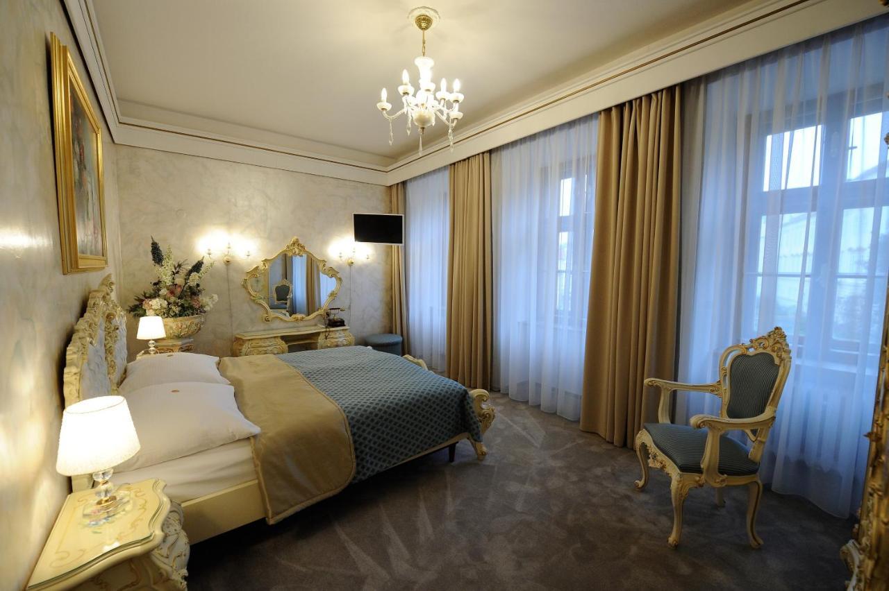 טפליצה Hotel Prince De Ligne מראה חיצוני תמונה