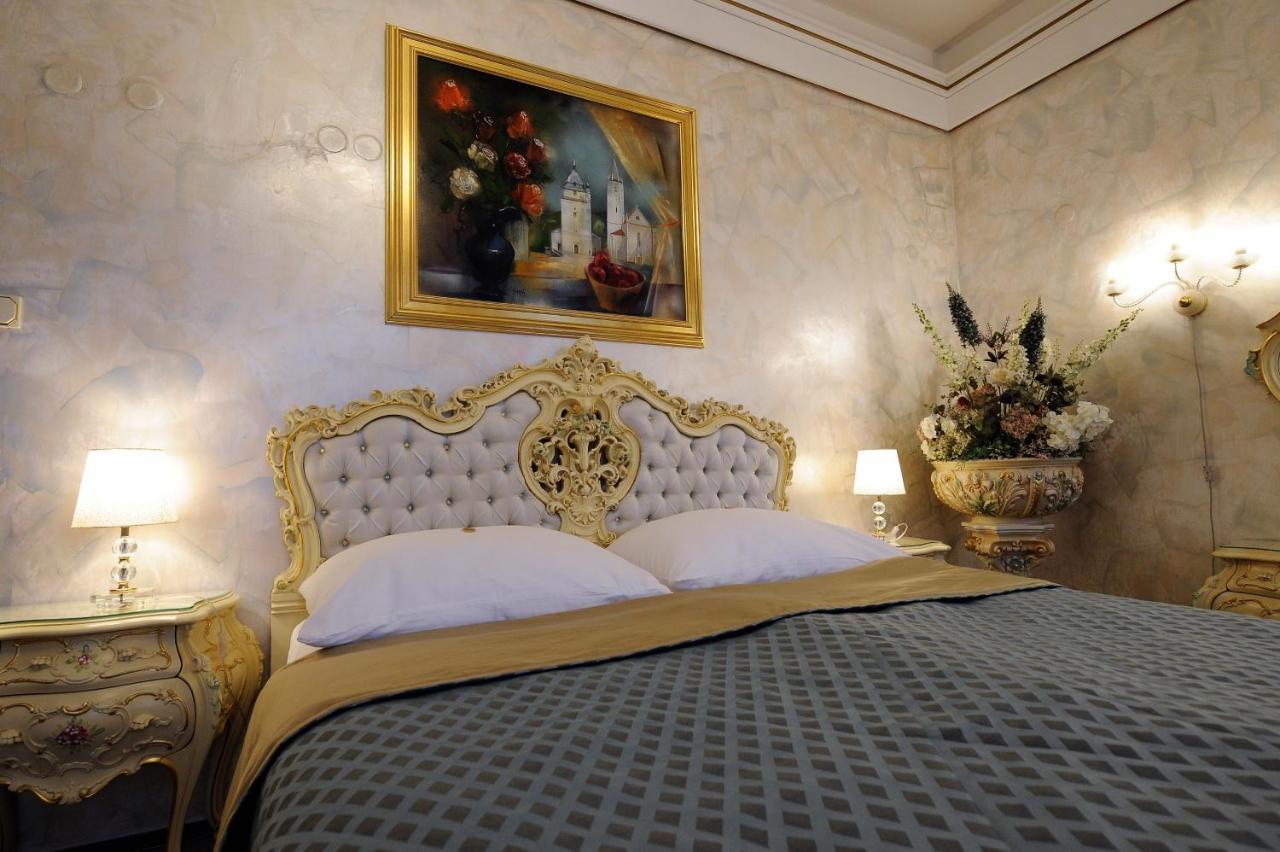טפליצה Hotel Prince De Ligne מראה חיצוני תמונה