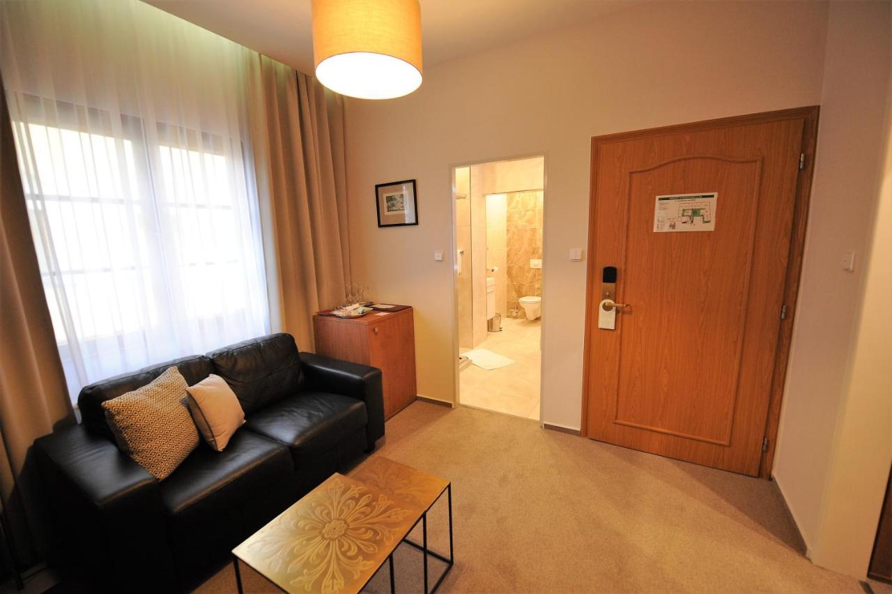 טפליצה Hotel Prince De Ligne מראה חיצוני תמונה