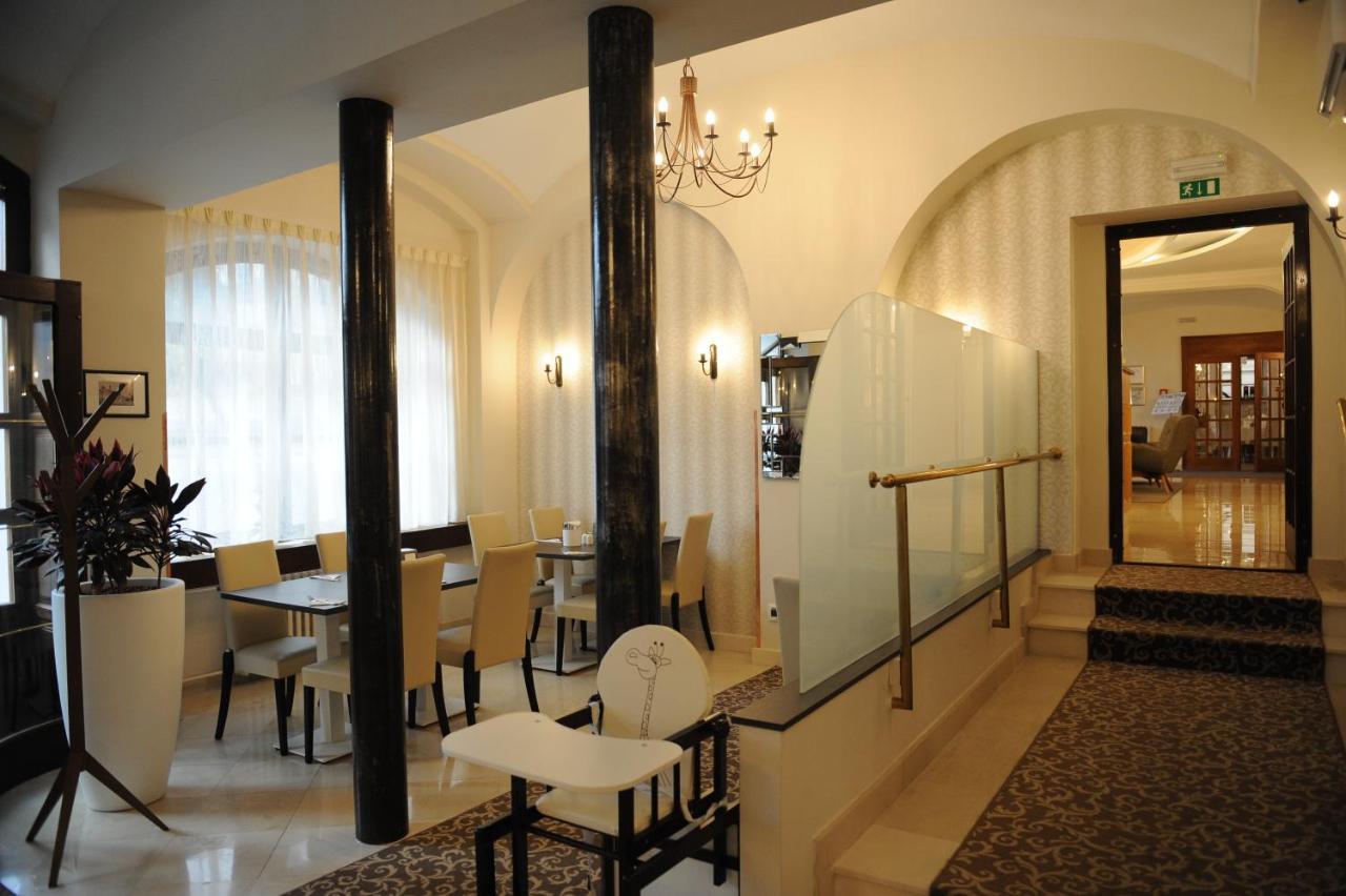 טפליצה Hotel Prince De Ligne מראה חיצוני תמונה
