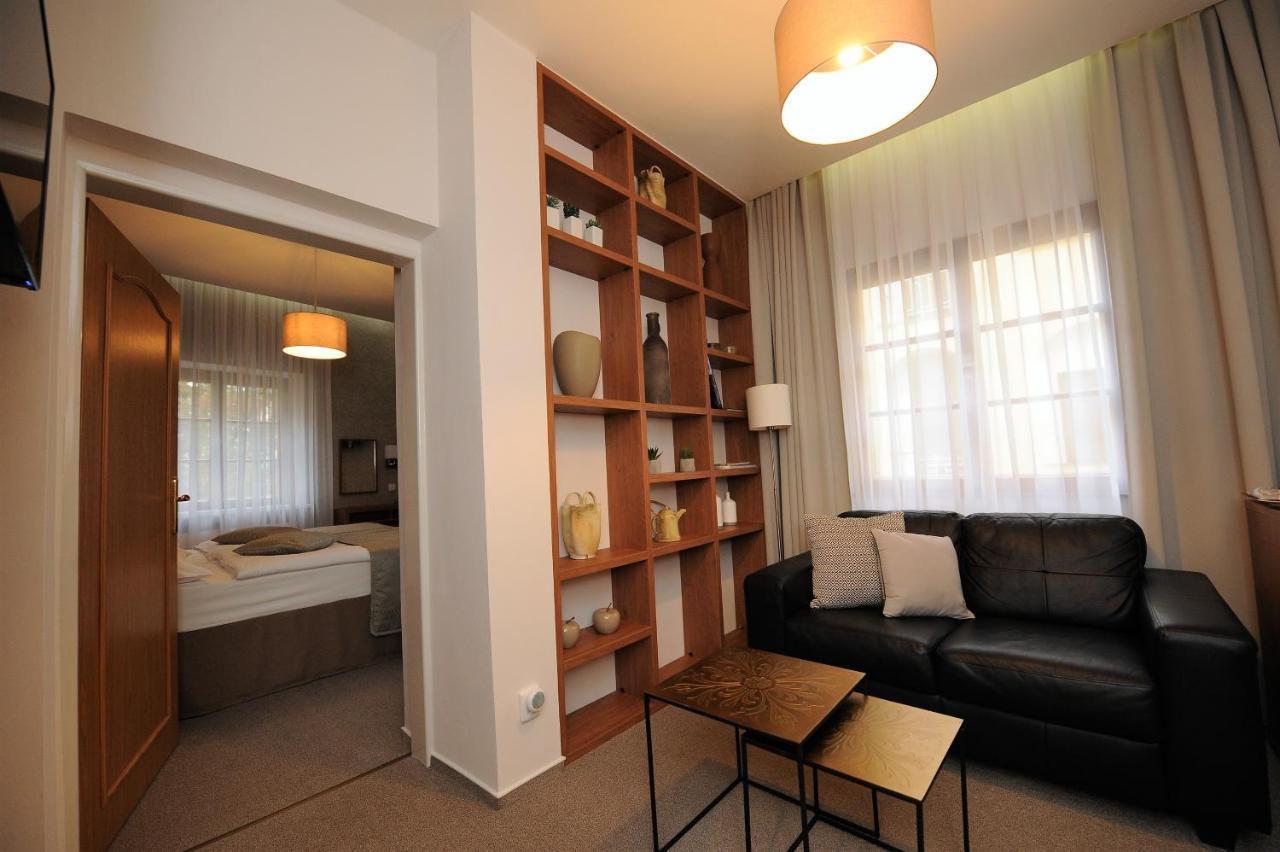 טפליצה Hotel Prince De Ligne מראה חיצוני תמונה
