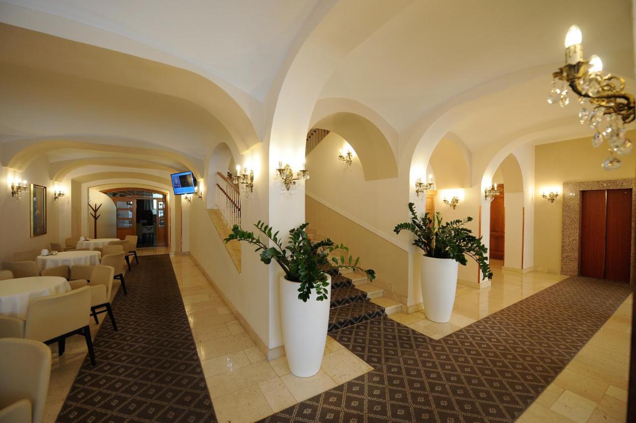 טפליצה Hotel Prince De Ligne מראה חיצוני תמונה